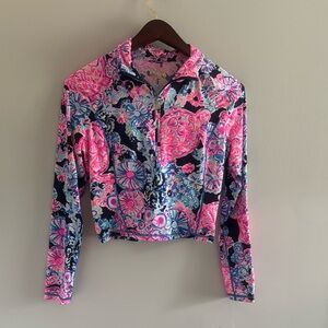 Lilly Pulitzer Luxletic Justine Crop in High Tide Turtle